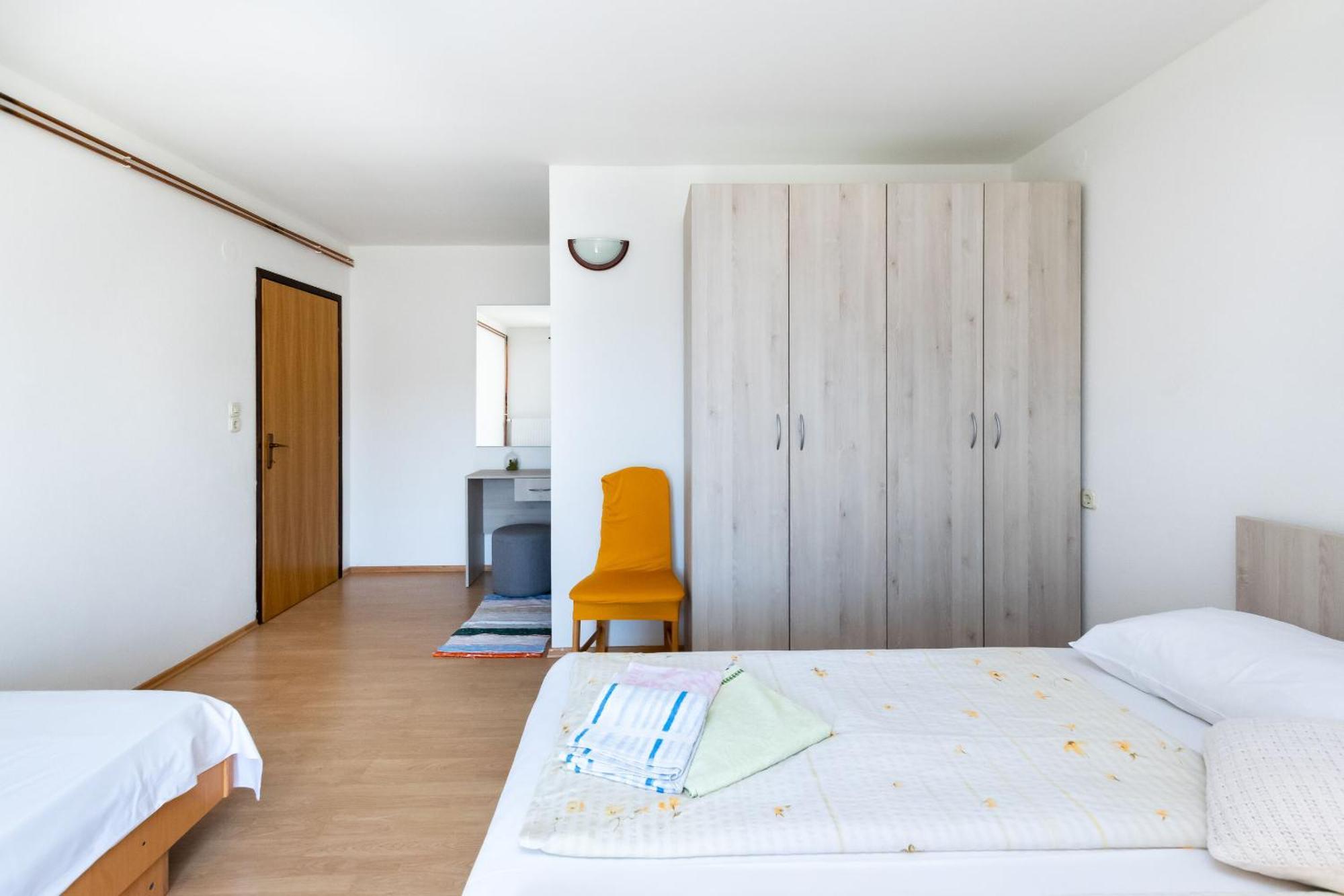Apartments Beautiful infield Lopar Exterior foto