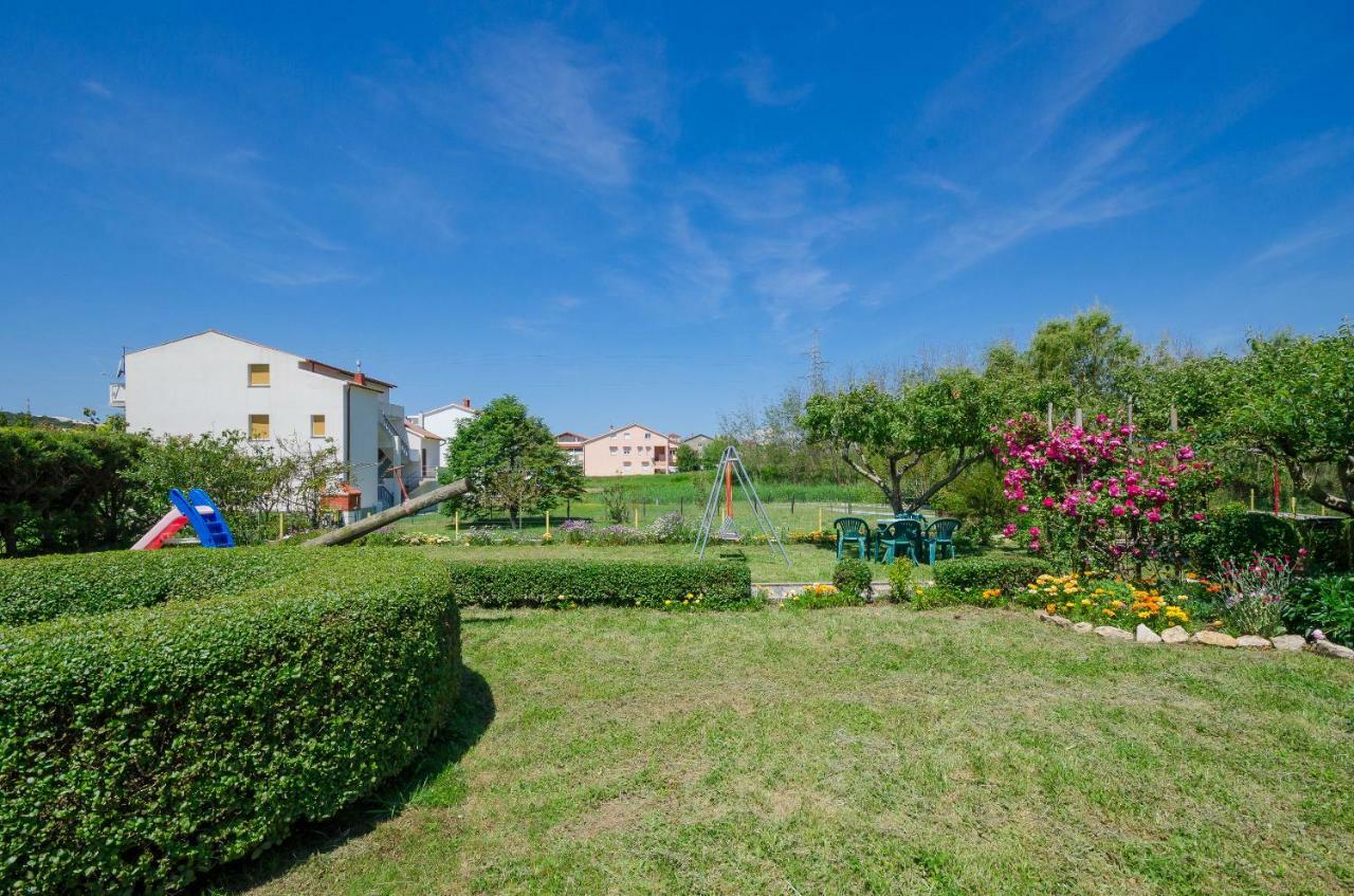 Apartments Beautiful infield Lopar Exterior foto