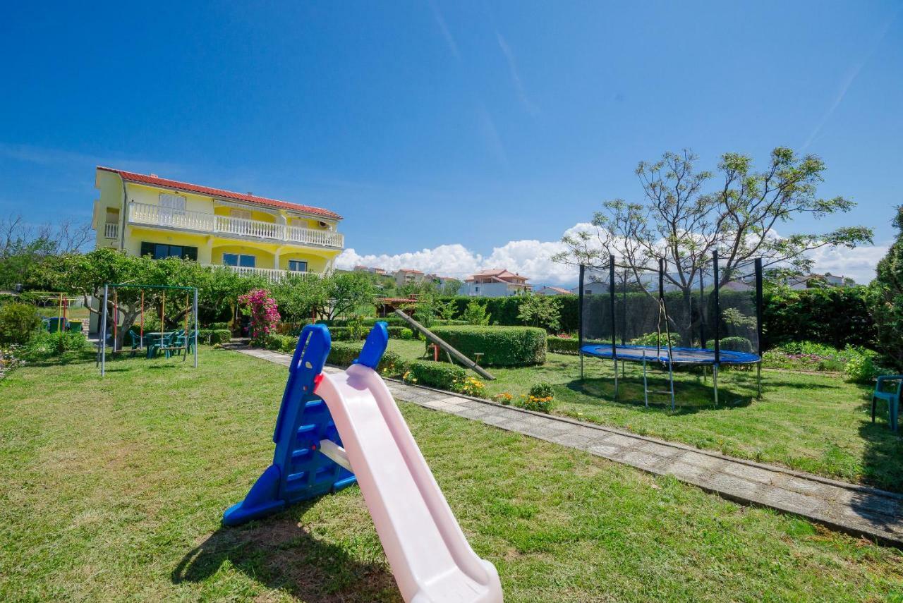 Apartments Beautiful infield Lopar Exterior foto