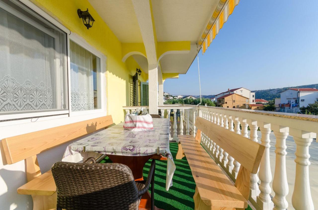 Apartments Beautiful infield Lopar Exterior foto