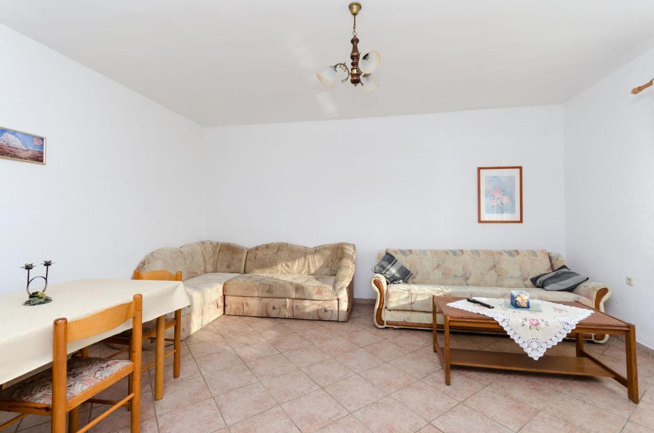 Apartments Beautiful infield Lopar Exterior foto